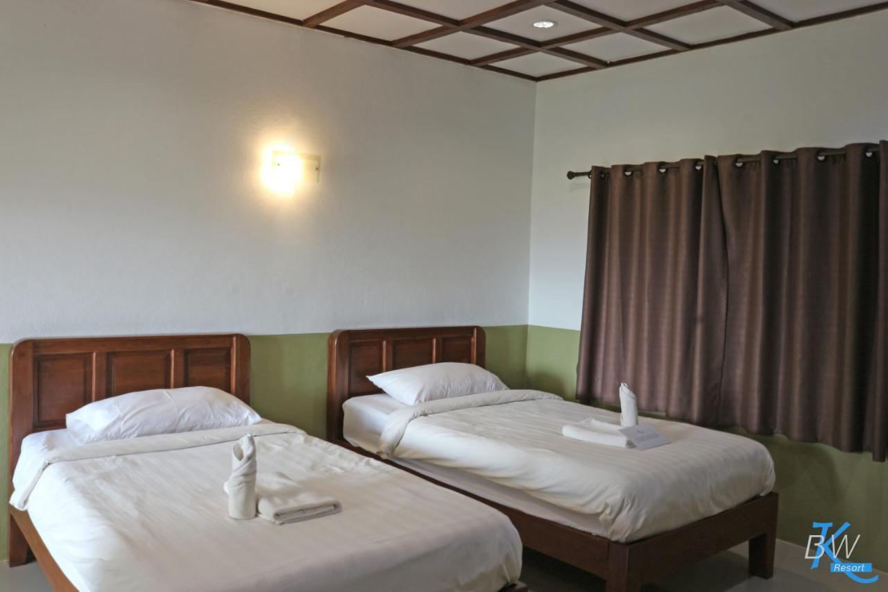 Baan Khue Wieng Resort Mae Sariang Exteriör bild